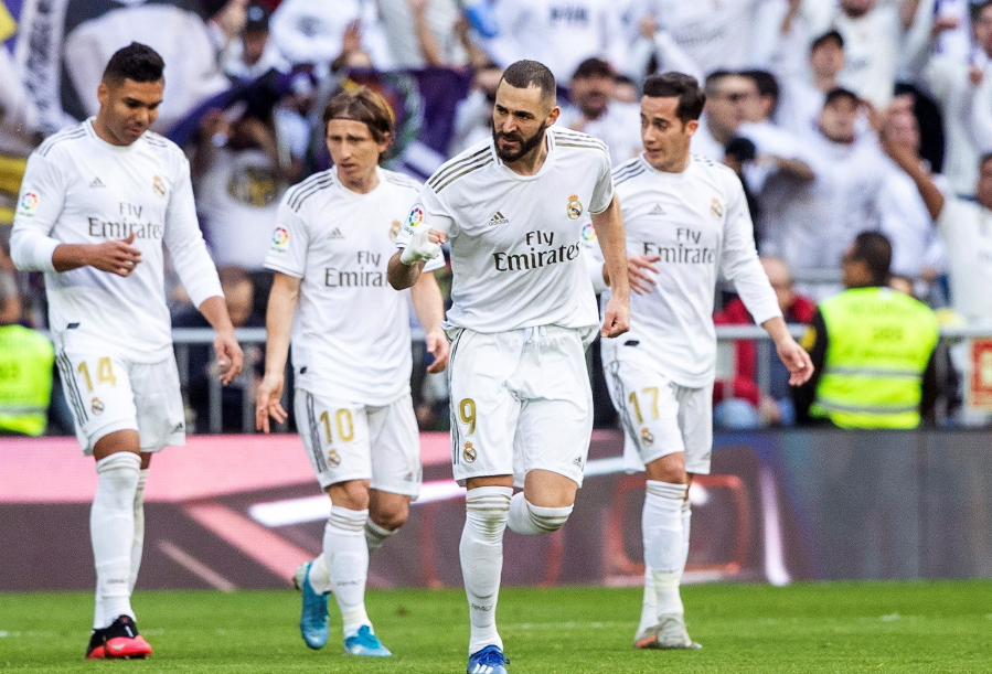 本泽马沙特进球